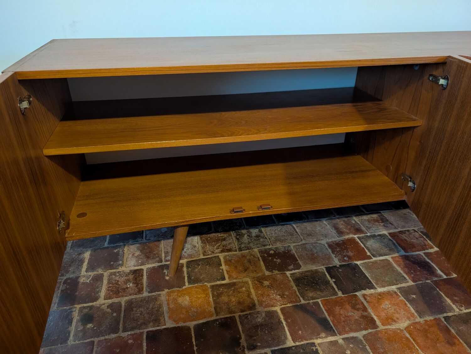 Scandinavian enfilade