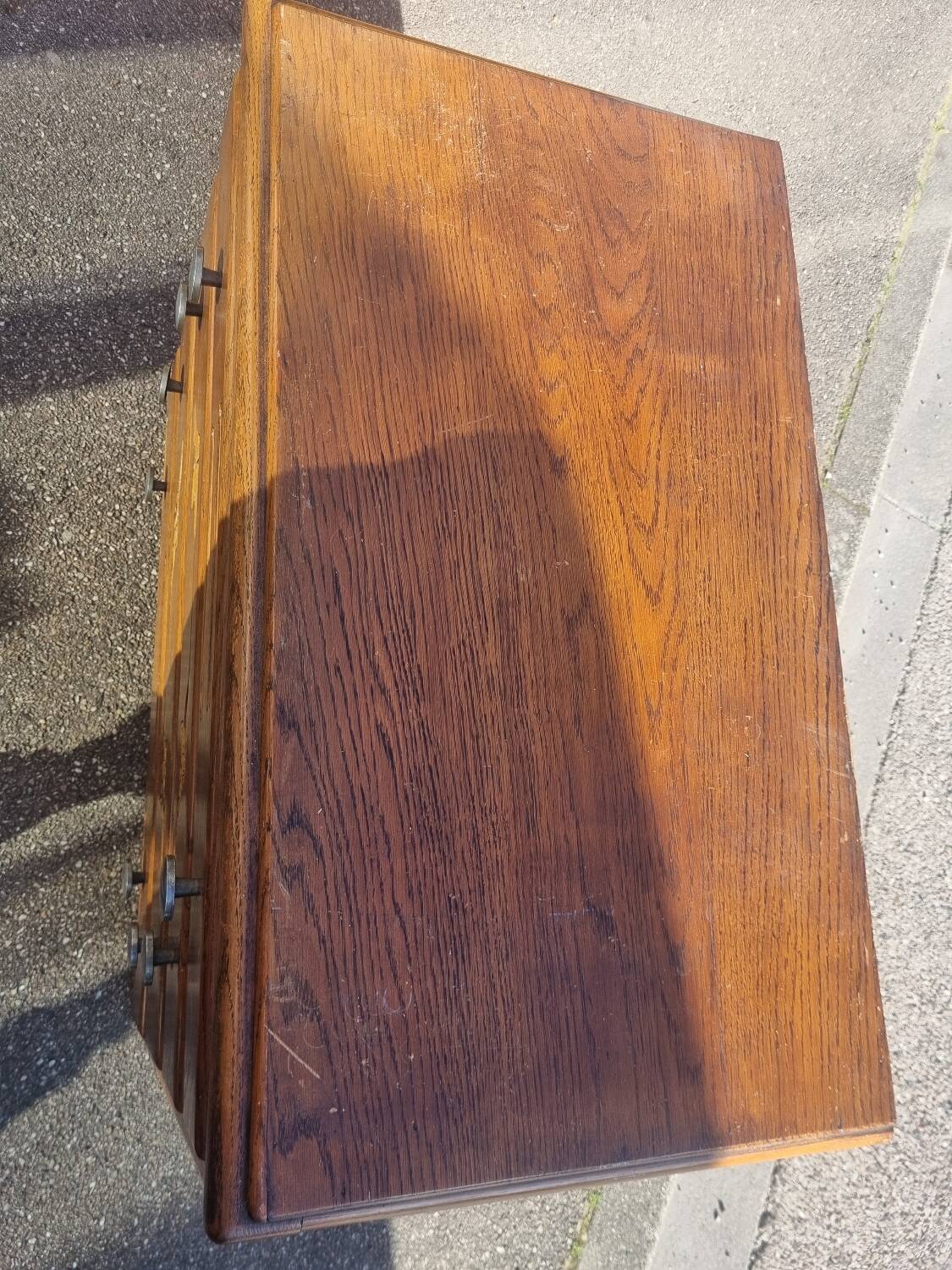 Art Deco chest of drawers
