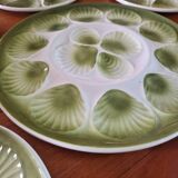 Vintage oyster service Moulin des Loups Orchies barbotine, 12 plates