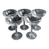 5 blown glass champagne glasses with cut bee decoration