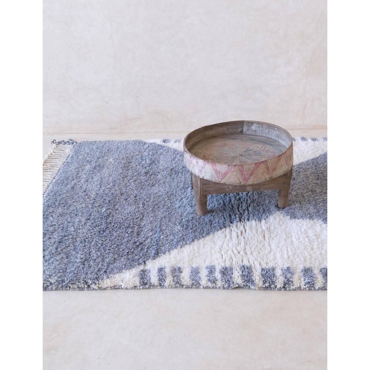 Traditional handmade Beni Ouarine rug 250cmx150cm