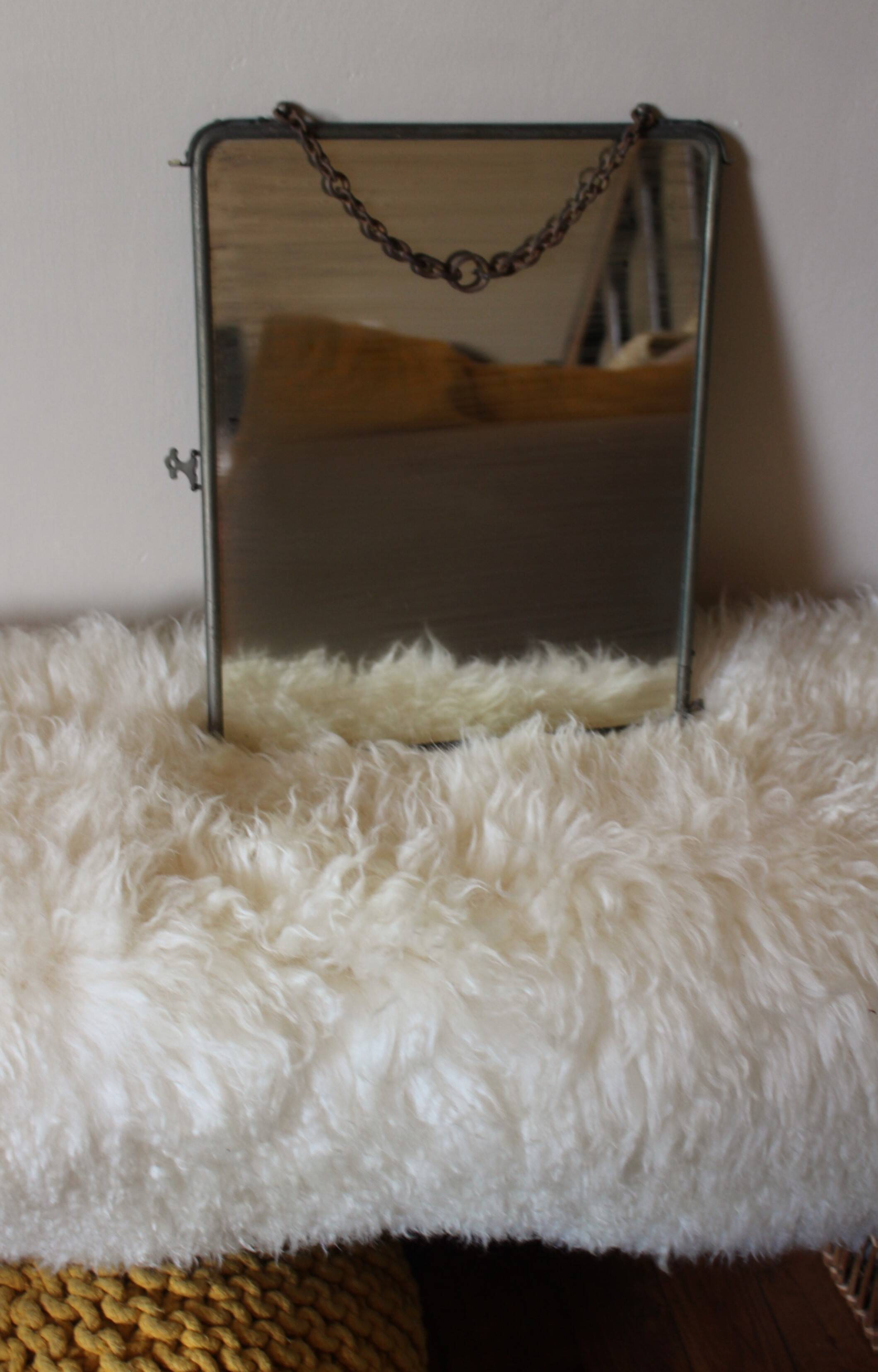 Large barber mirror with chain