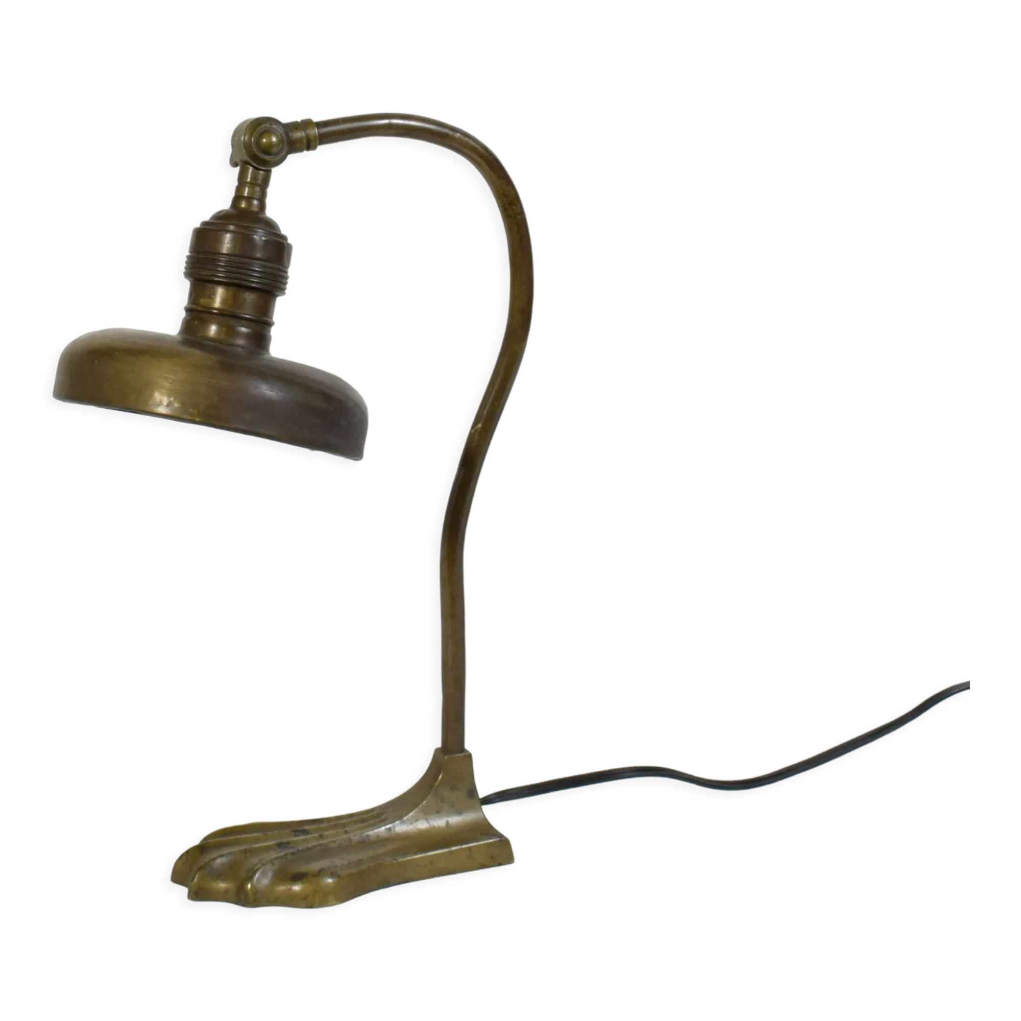 Art Nouveau bronze lamp