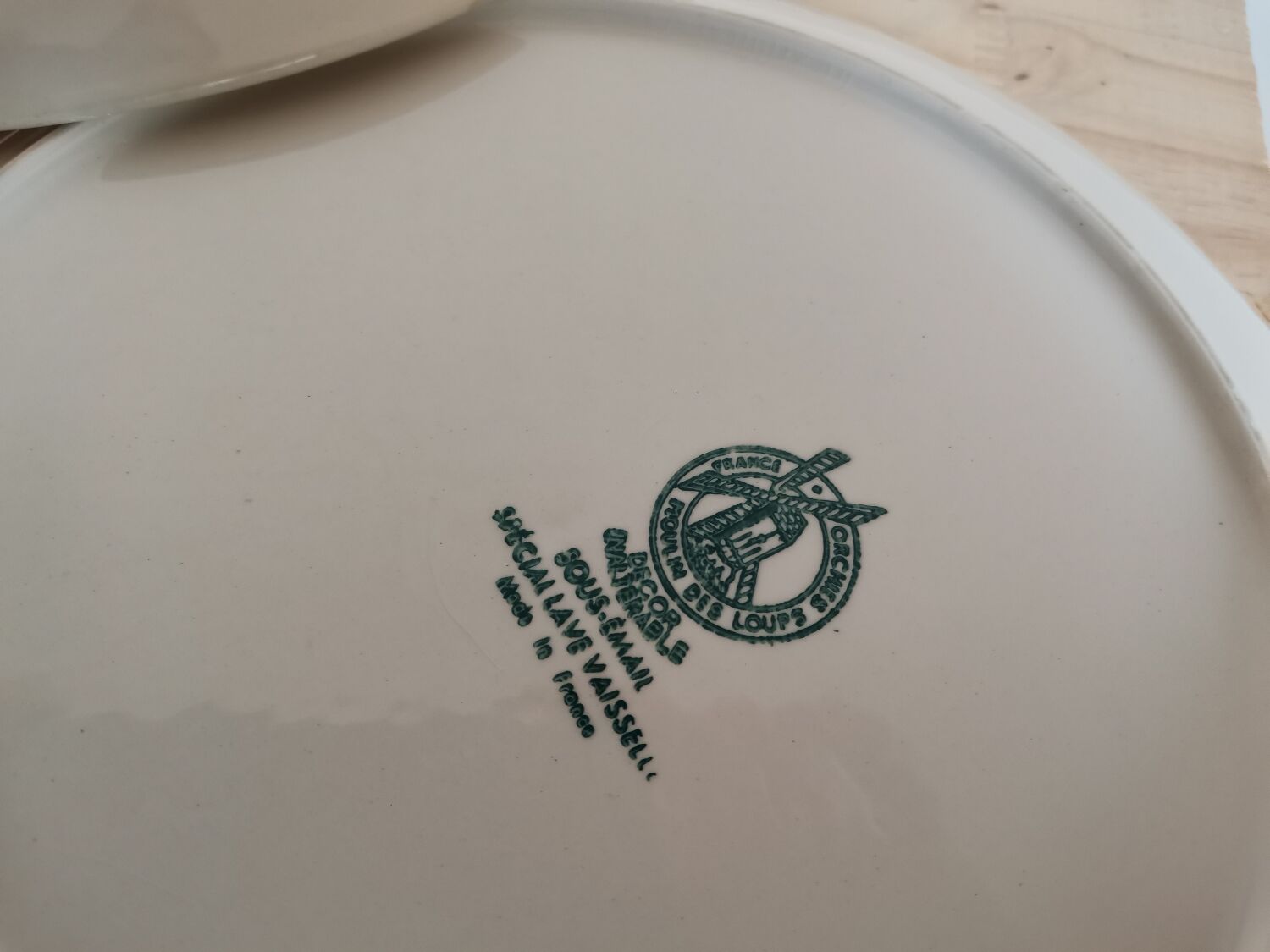 Set of 3 vintage plates vichy tile Moulin des Loups orchies under email