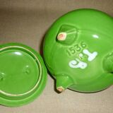 Green tripod pot with ceramic lid