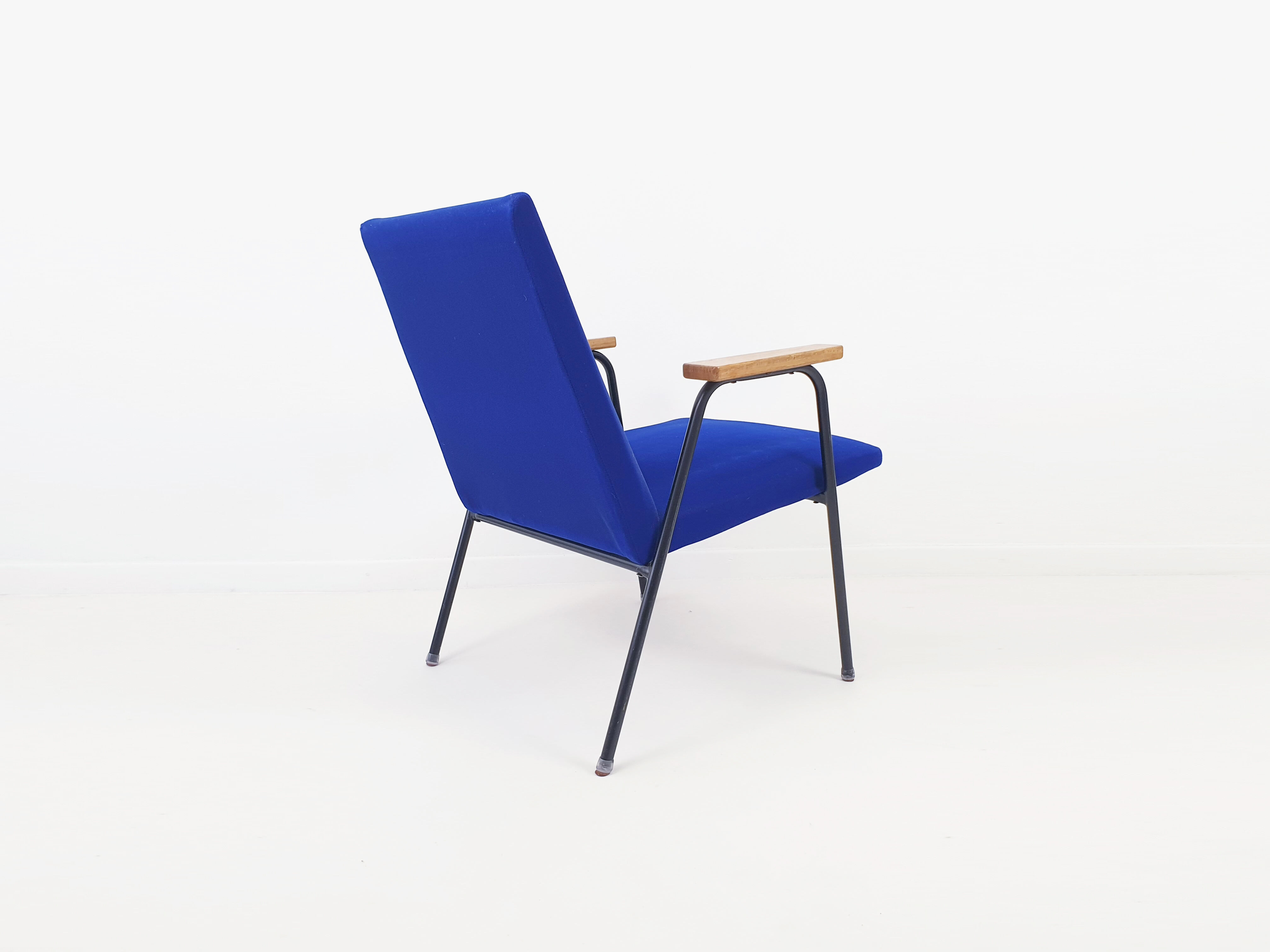 Fauteuil "Robert" par Pierre Guariche pour Meurop 1962