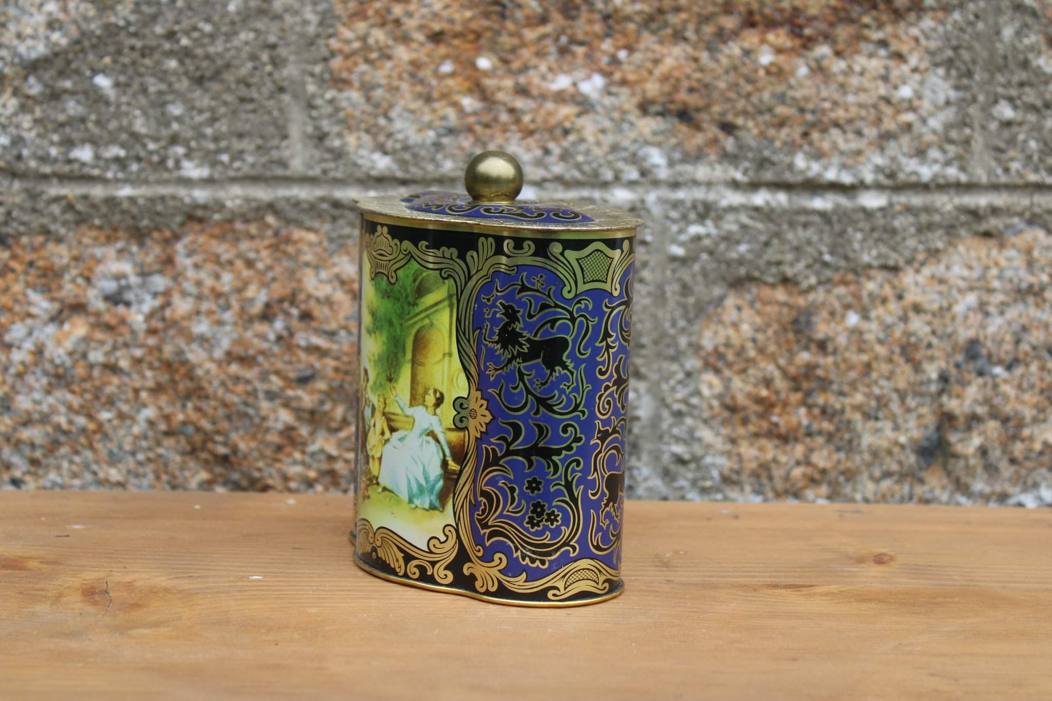 Metal box