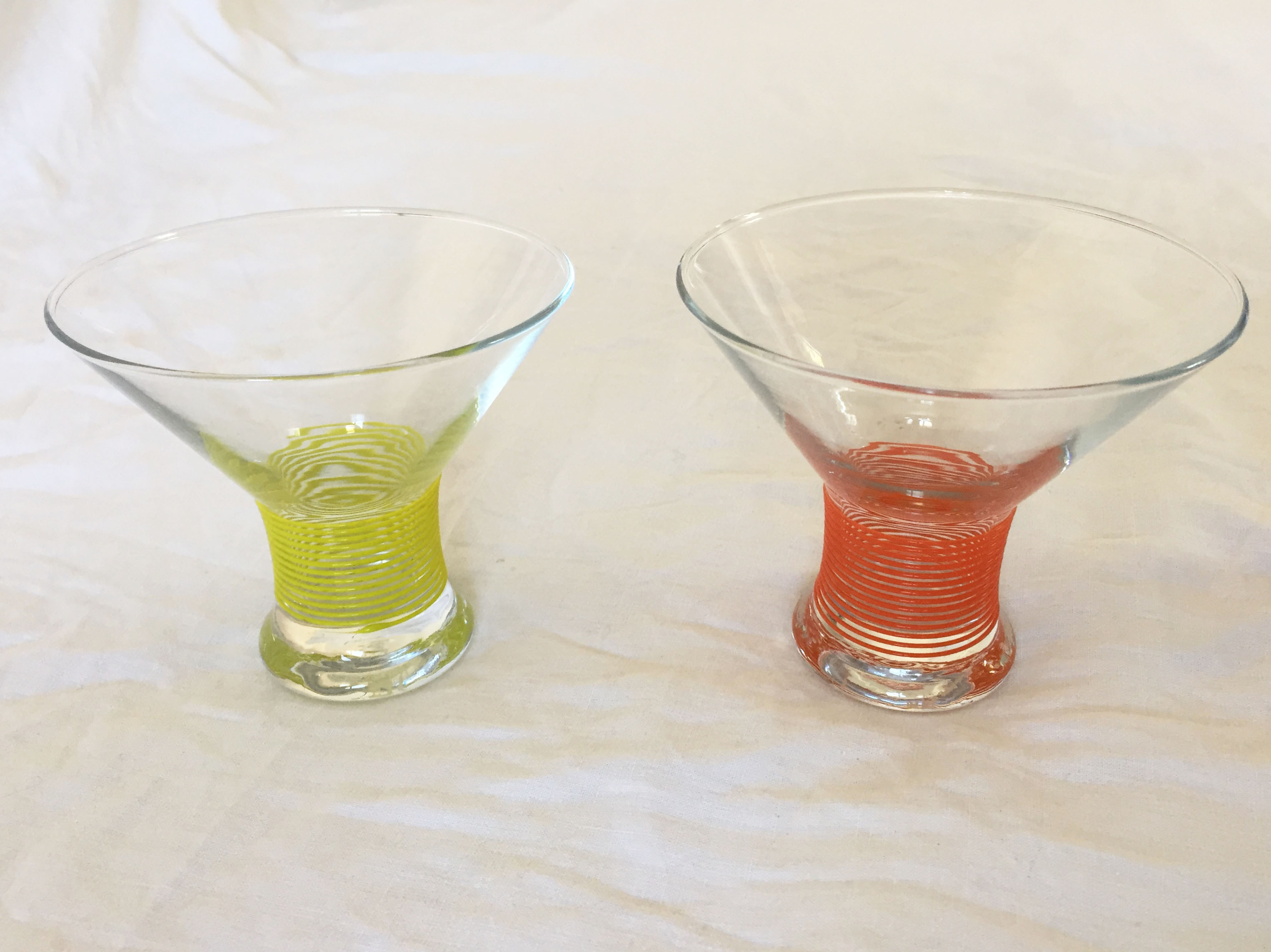 Set of 7 ice cream bowls