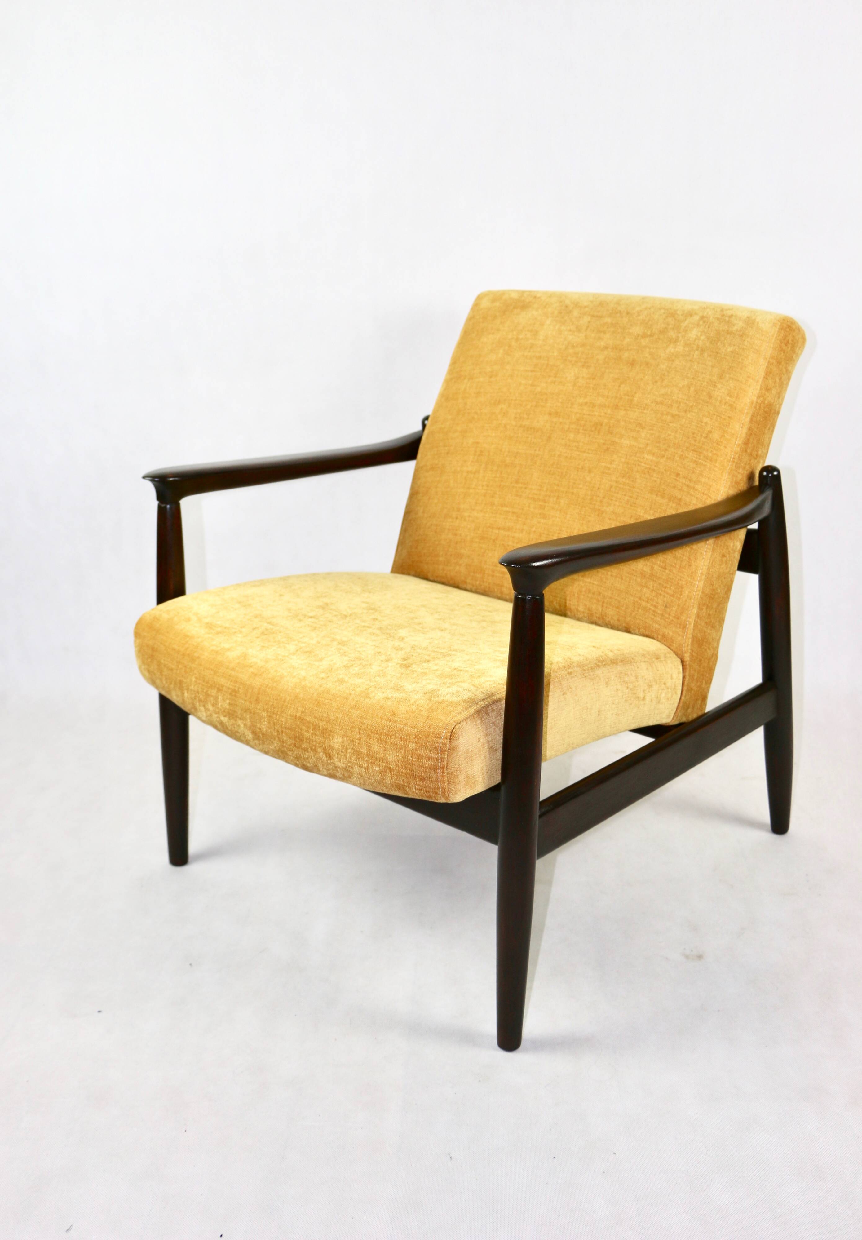 Fauteuil jaune GFM-64 attribué à Edmund Homa, 1970