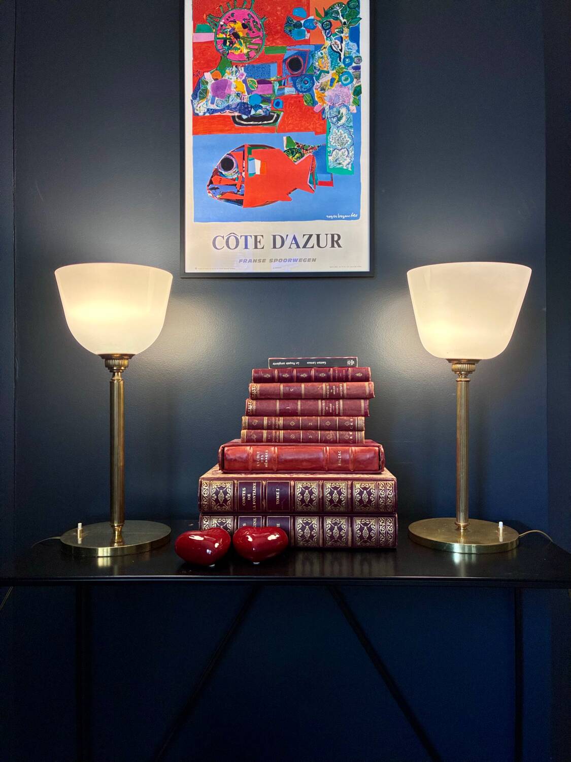 Pair of "Senator" lamps in brass and opaline.