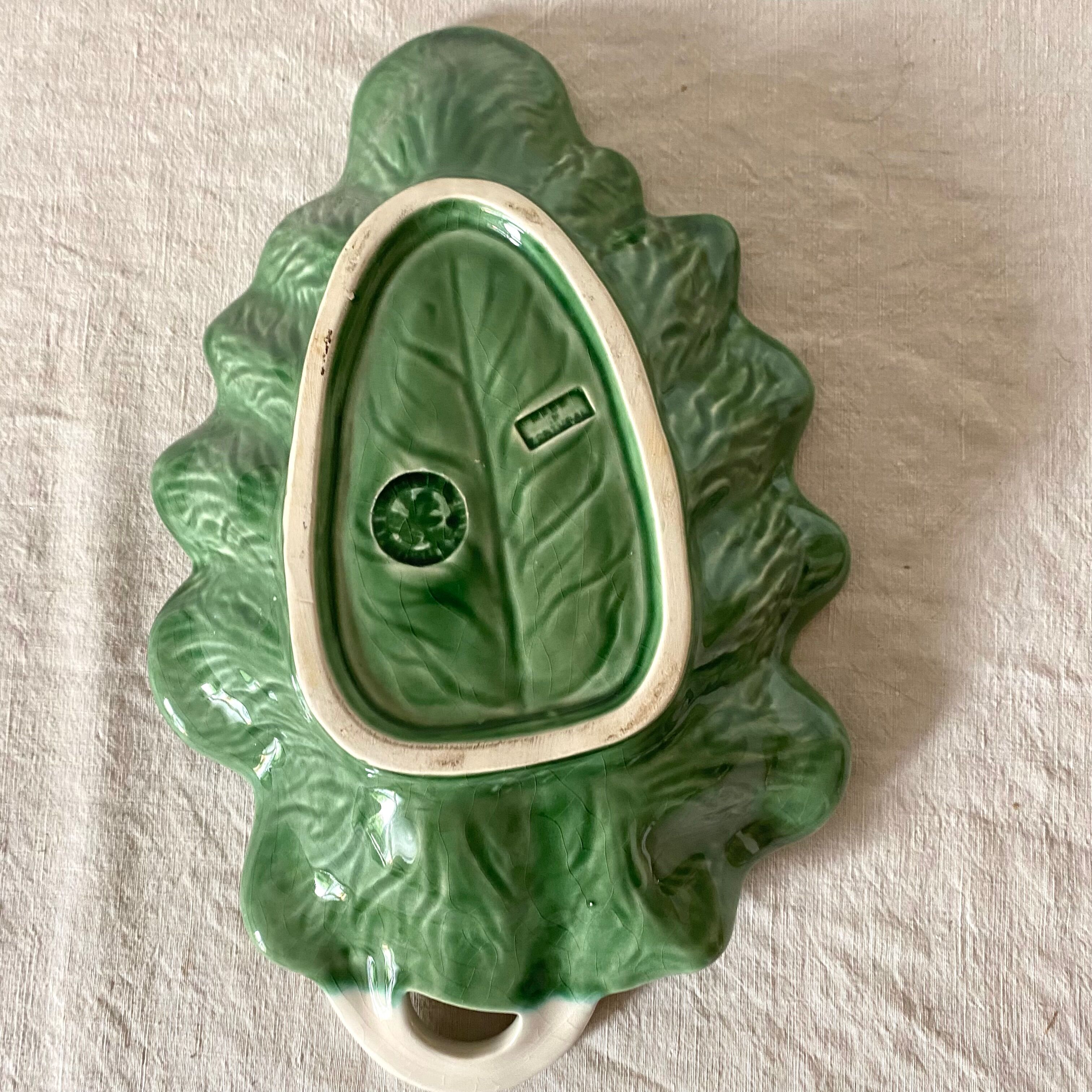 Cabbage leaf slip dish