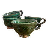 4 glazed earthenware cups