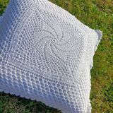 Retro cushion