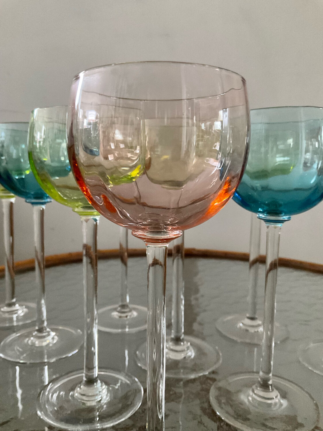 Série de 10 verres à pieds vintage 