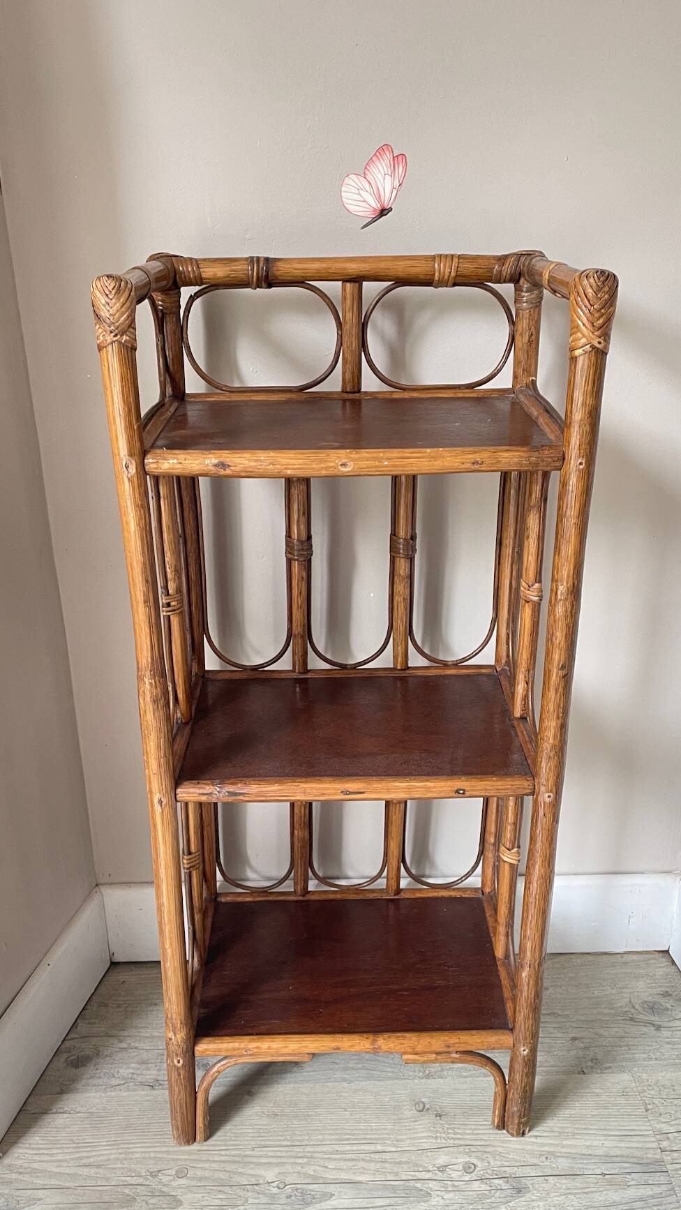 VINTAGE RATTAN BOOKSHELF