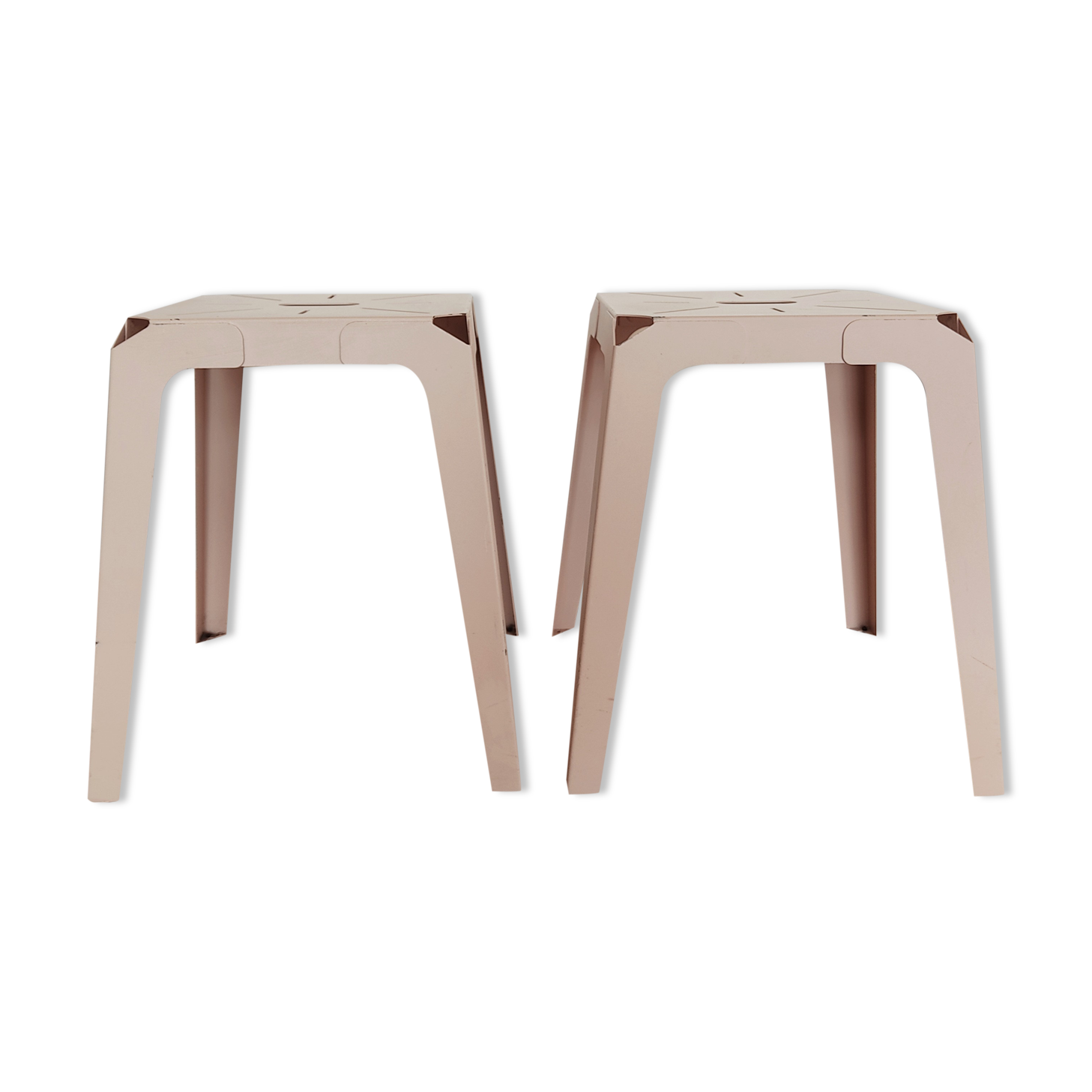Set de 2 tabourets vintages acier laqué rose pâle