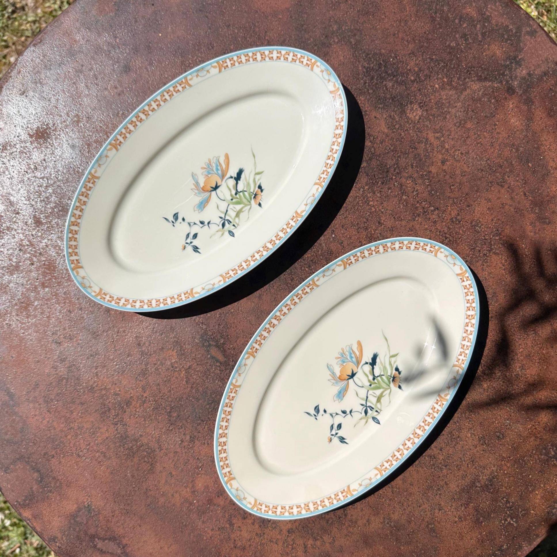 Limoges porcelain trays Jammet Seignolles Manille, set of 2