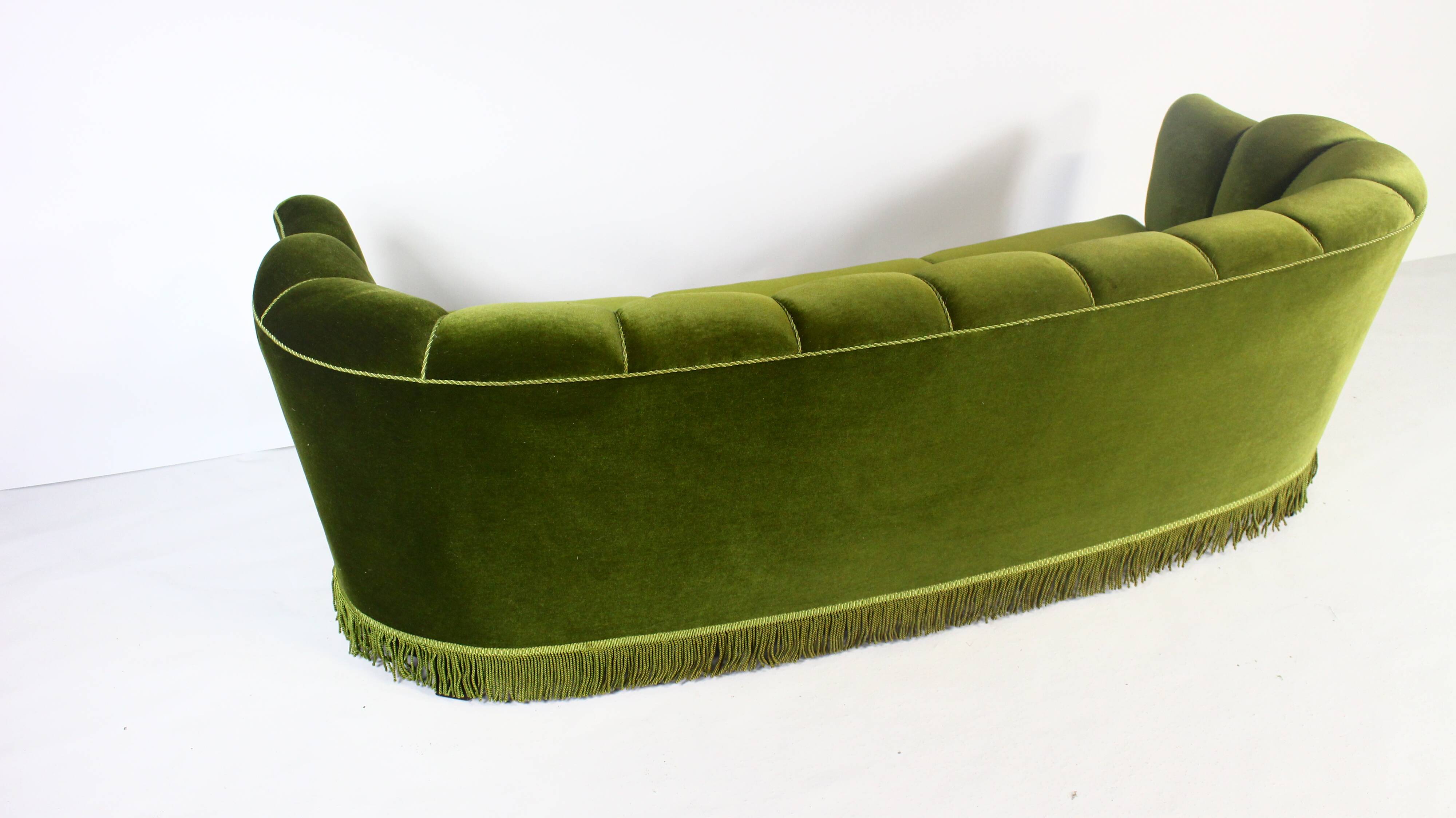 1940s art deco green velvet banana sofa, Denmark