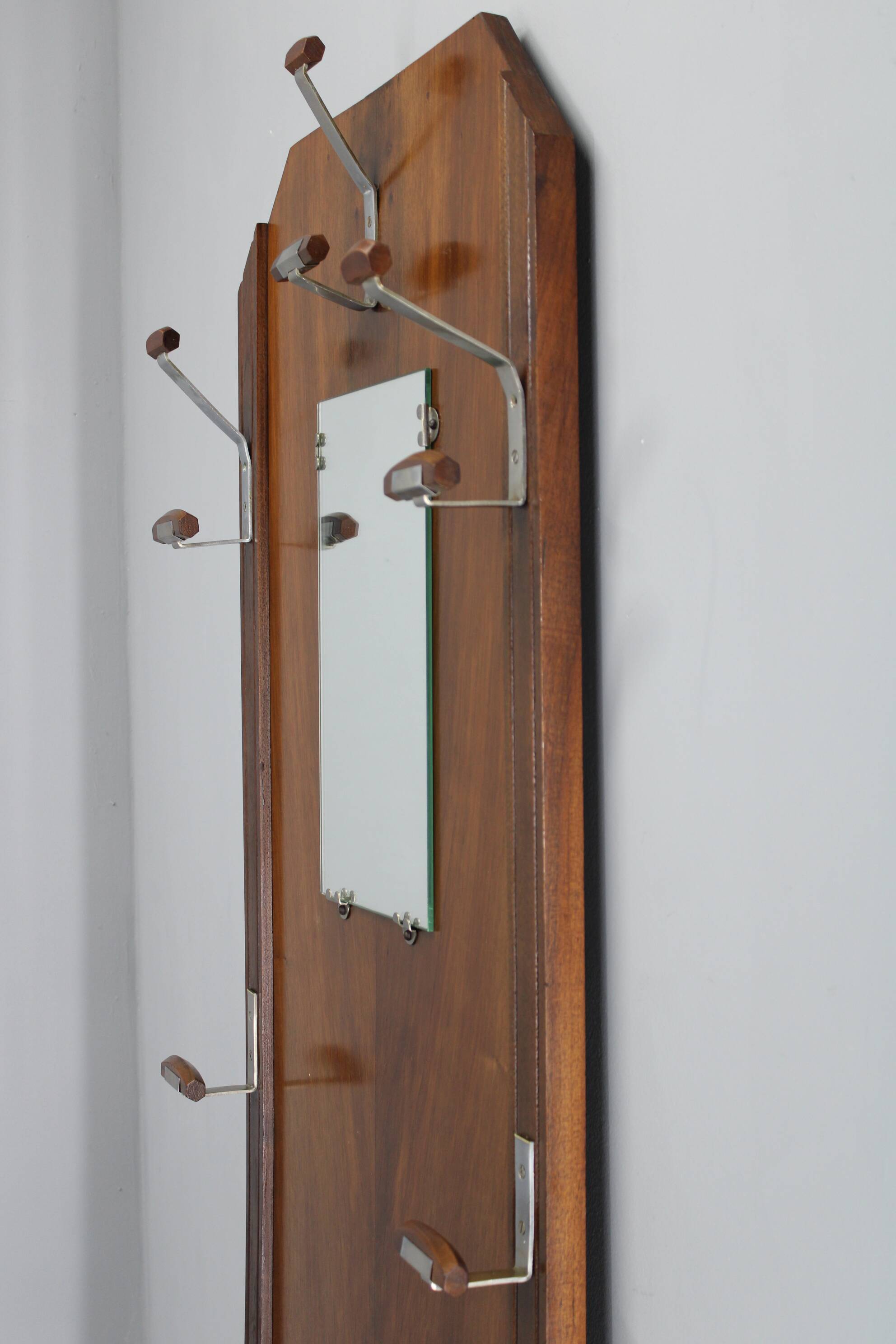 Portemanteau Art déco tchécoslovaque en noyer avec miroir, années 1930