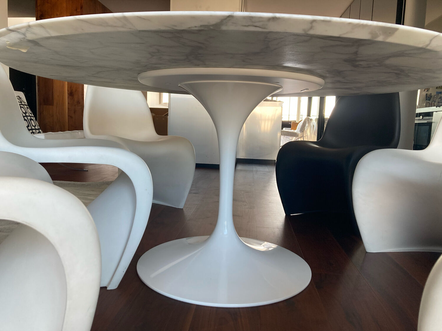 Saarinen Eero table, Knoll 152cm