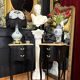 Paire de chevets Louis XV transition noir satiné & marbre beige