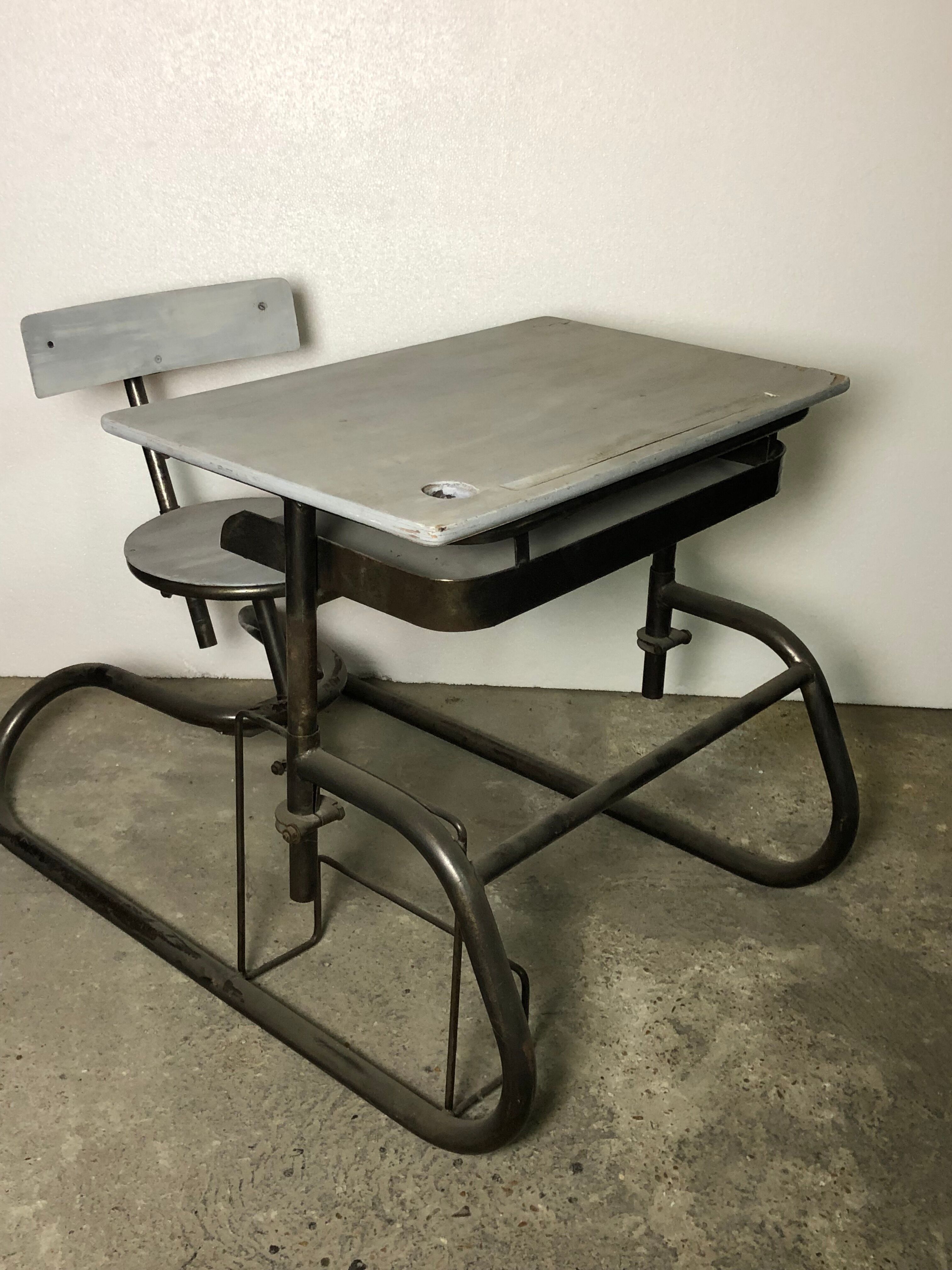 "American vintage" 60 's schoolboy's desk