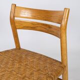 A set of four dining room chairs in oak and seat in papercord, designed by Børge Mogensen