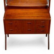 Vintage vanity dressing table