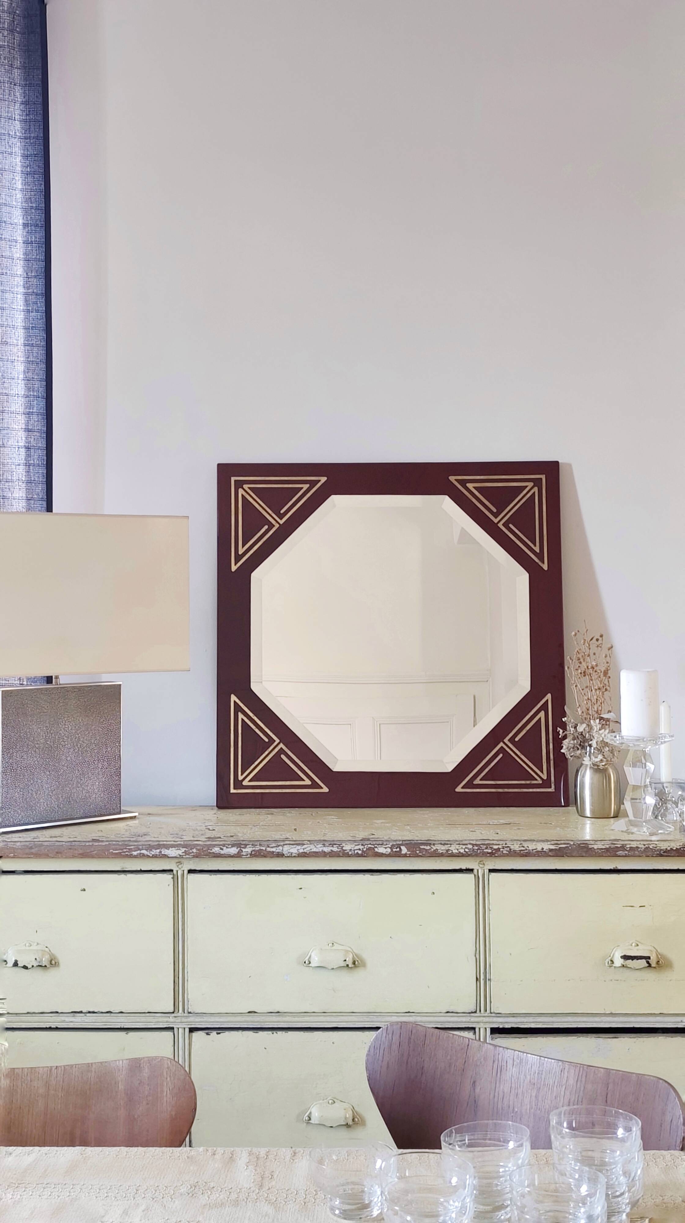 Miroir laqué et incrustation doré vintage