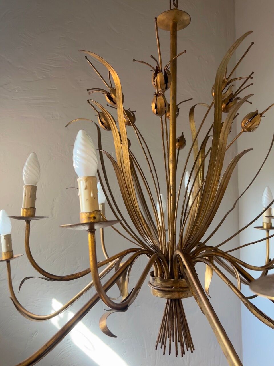 Chandelier chandelier 12 burners, in gold metal