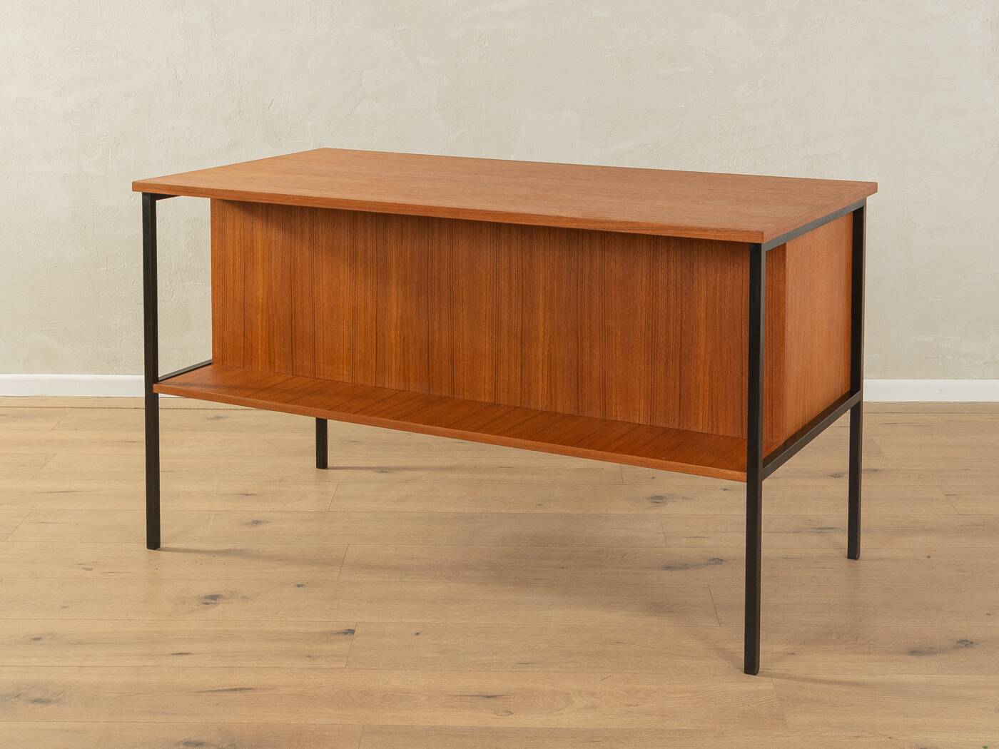 Minimalist freestanding desk from the 1960s by Günter Renkel for Rego Möbel