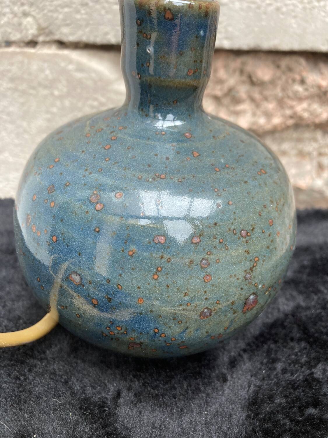 Enamelled stoneware lamp base