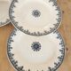 Service de 8 assiettes vintage en Terre de Fer
