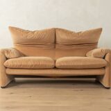 675 Maralunga sofa by Vico Magistretti for Cassina, 1970s