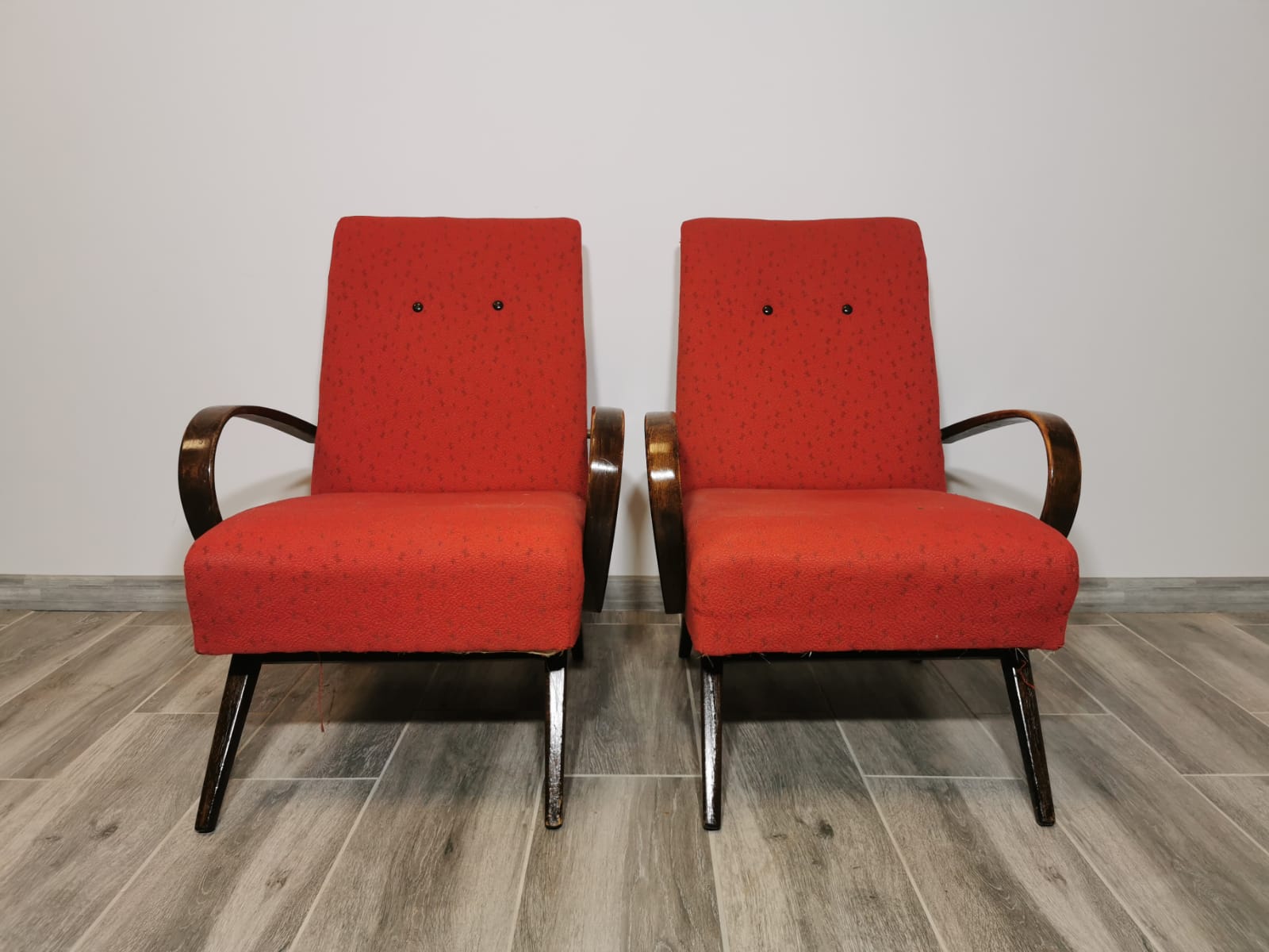 Vintage armchairs by Jaroslav Smidek