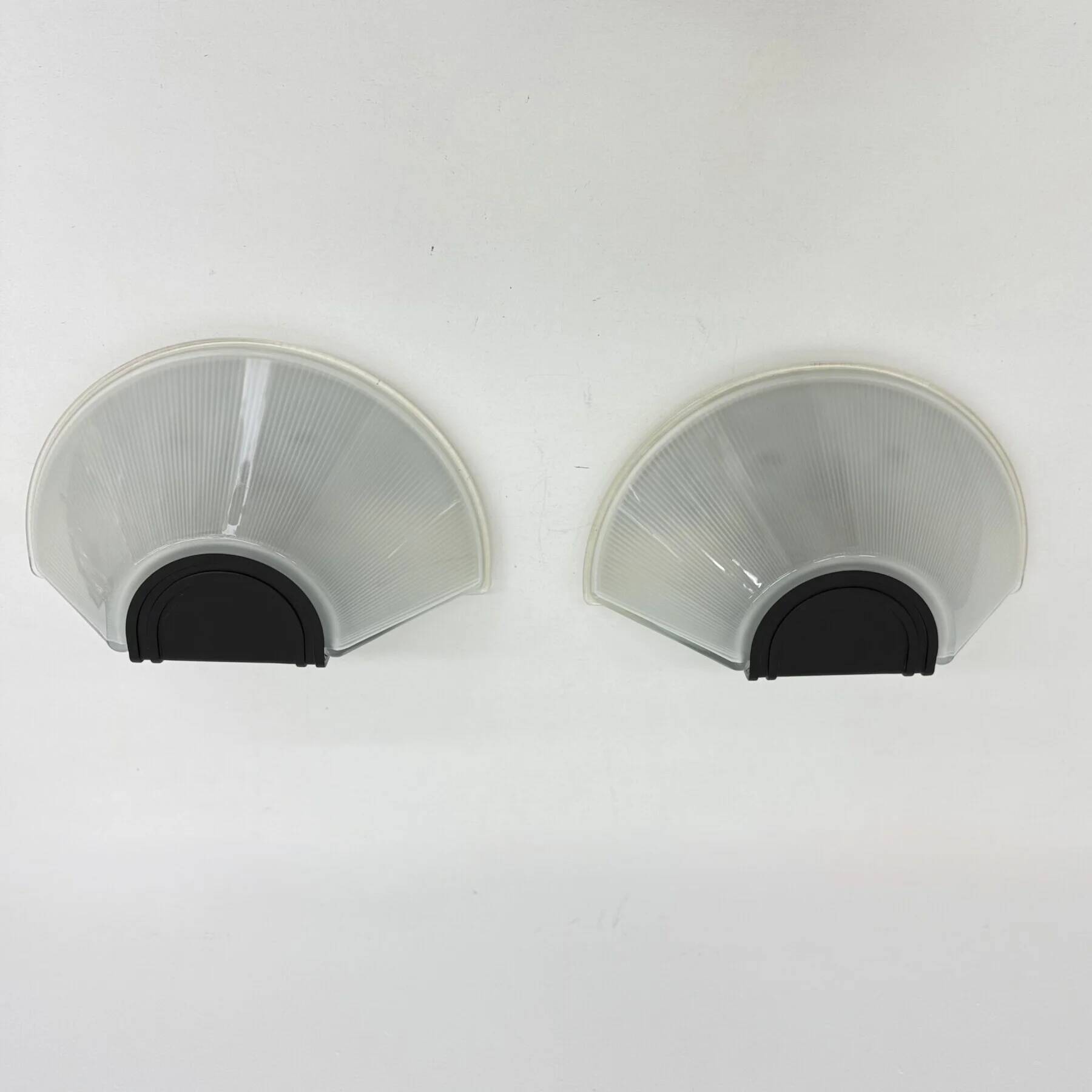Set of 2 glass Prisma wall lamps MEGA, 1980s, Italy