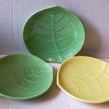 Three ceramic leaf cups 50s