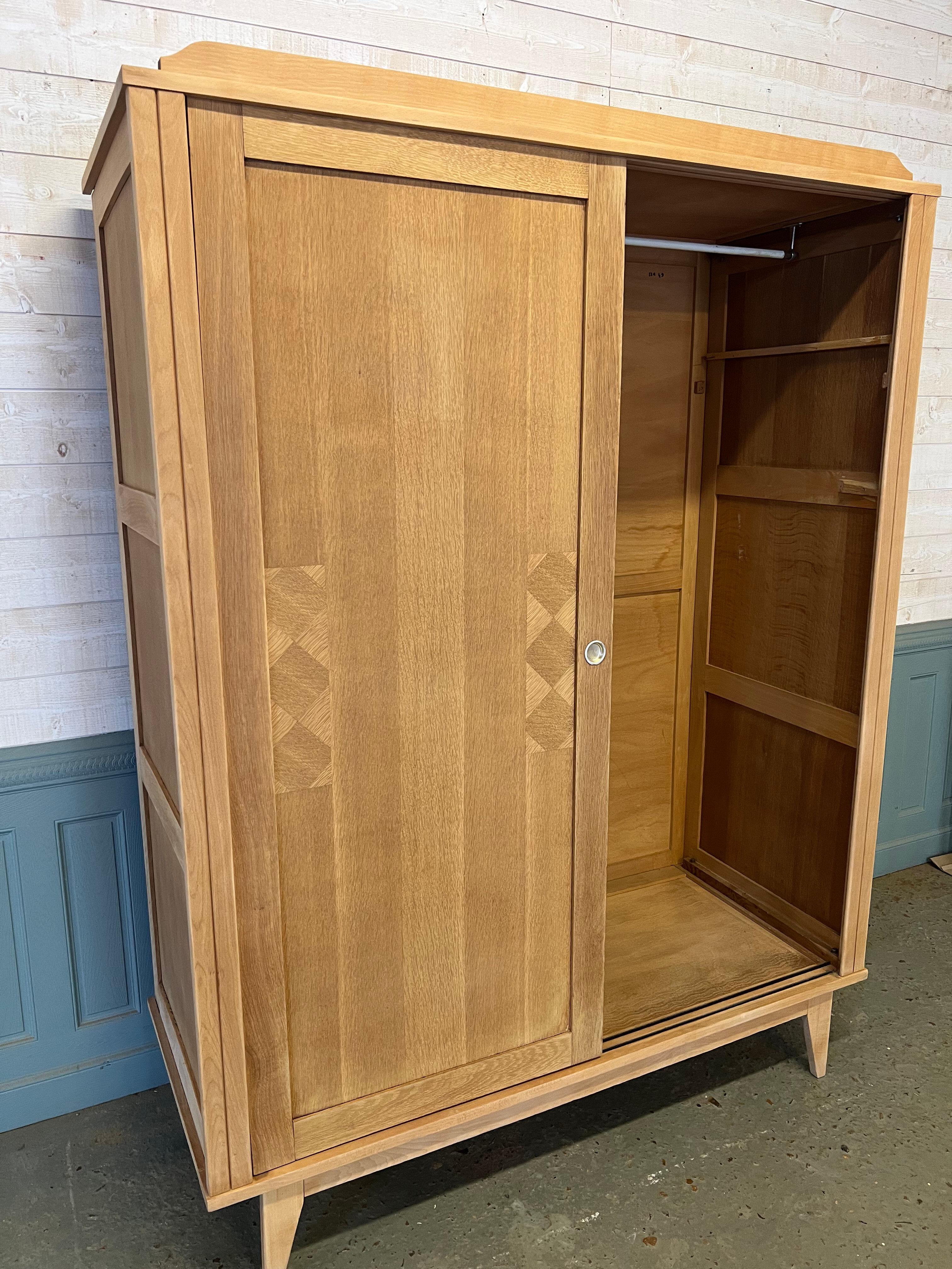 Vintage sliding wardrobe, detachable.