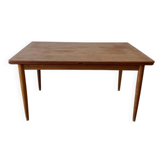 Dining Table - Scandinavian / Danish Design