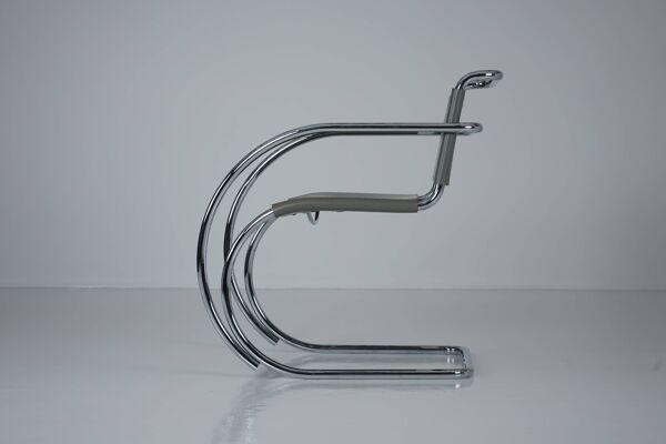 Chaise tubulaire en acier MR20 par Ludwig Mies van der Rohe pour Knoll