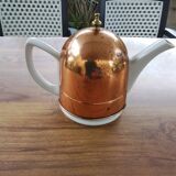 Vintage teapot with insulated lid