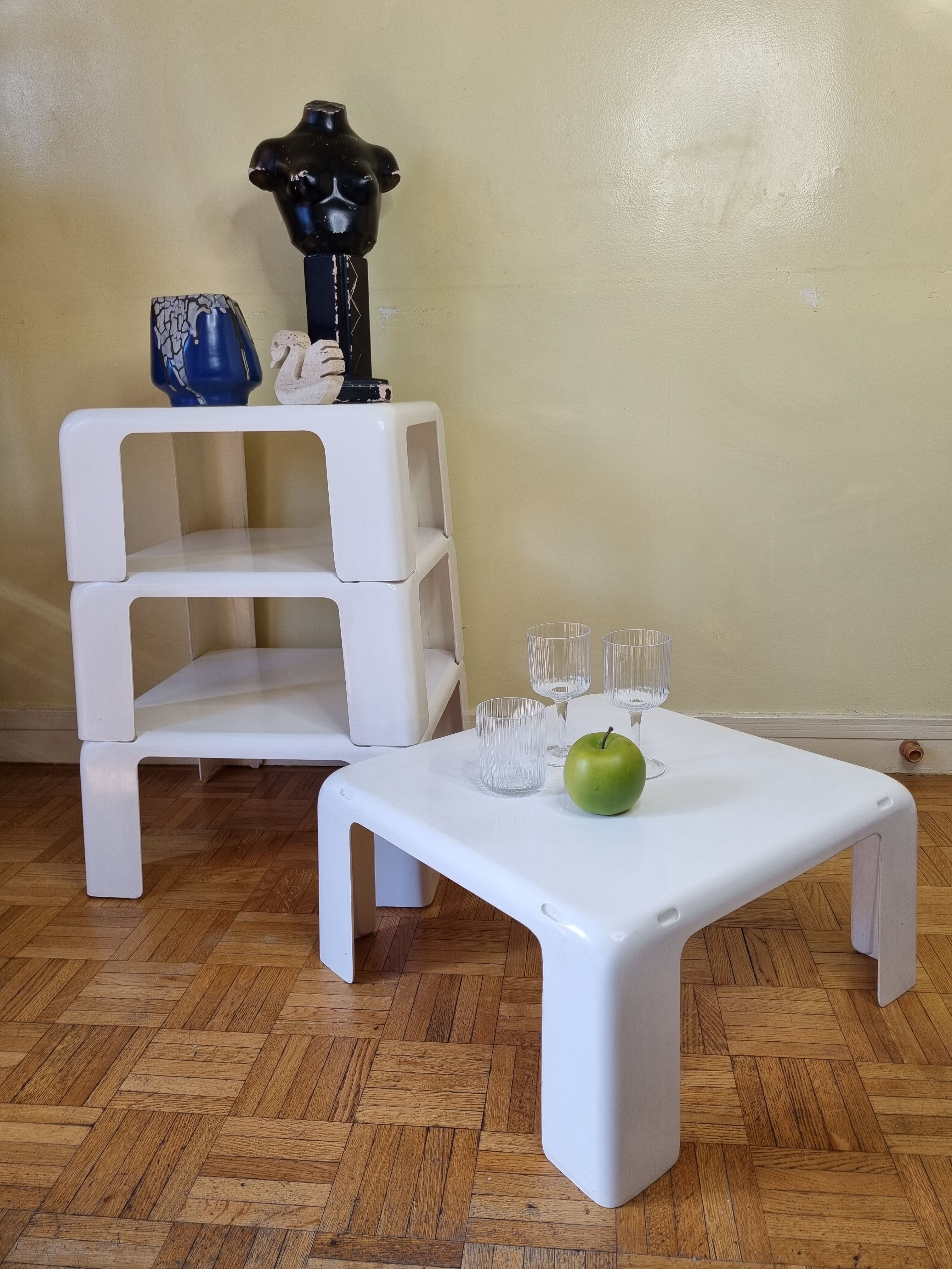 Pull-out coffee tables, "Quattro Gatti" by Mario Bellini for B&B Italia, 60s