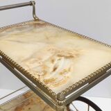 Golden bar and onyx dessert