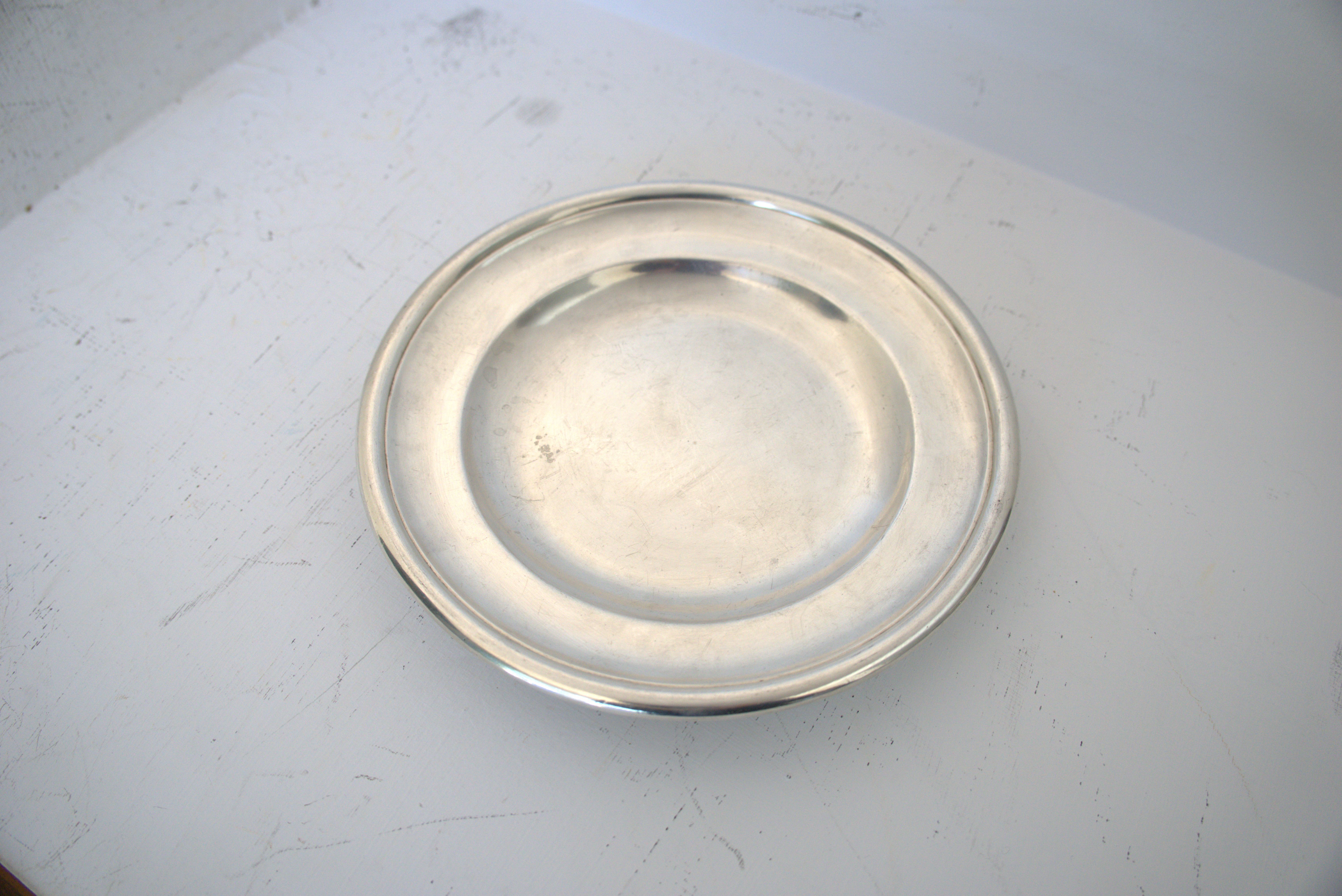 Set of silver-plated serving dishes