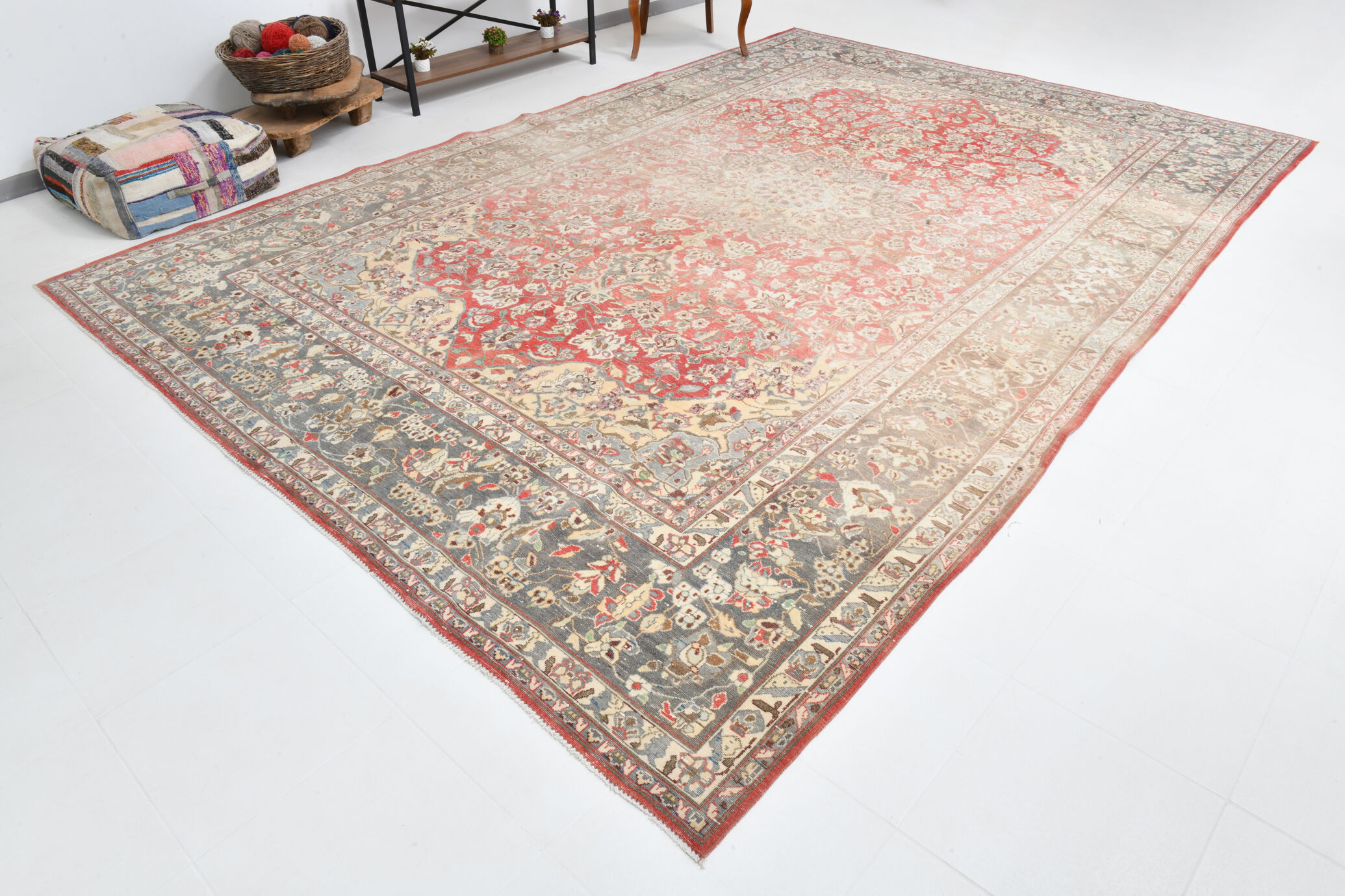 Persian rug 292x428cm