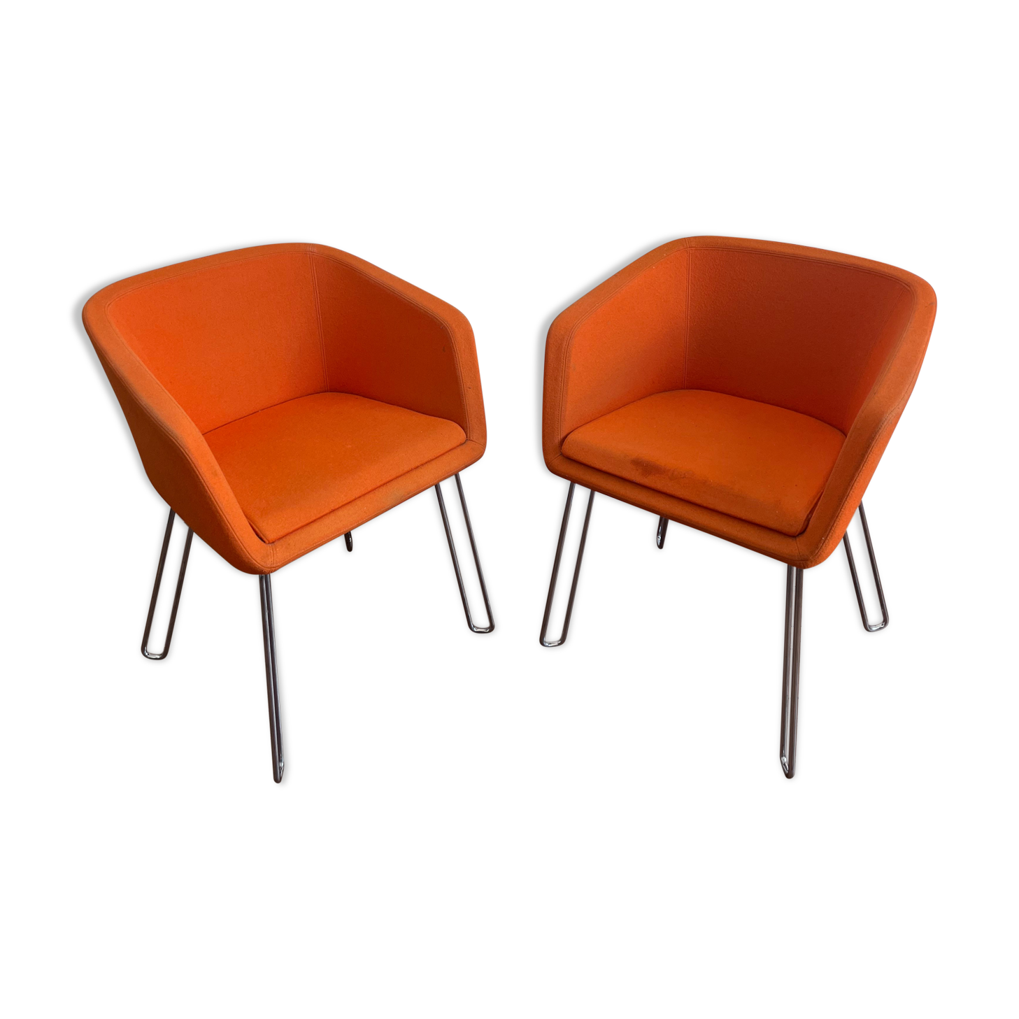 Paire de fauteuils orange 1970