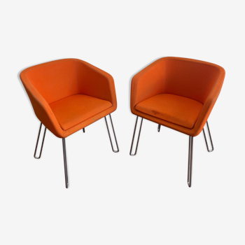 Paire de fauteuils orange 1970