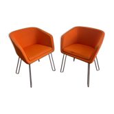 Paire de fauteuils orange 1970