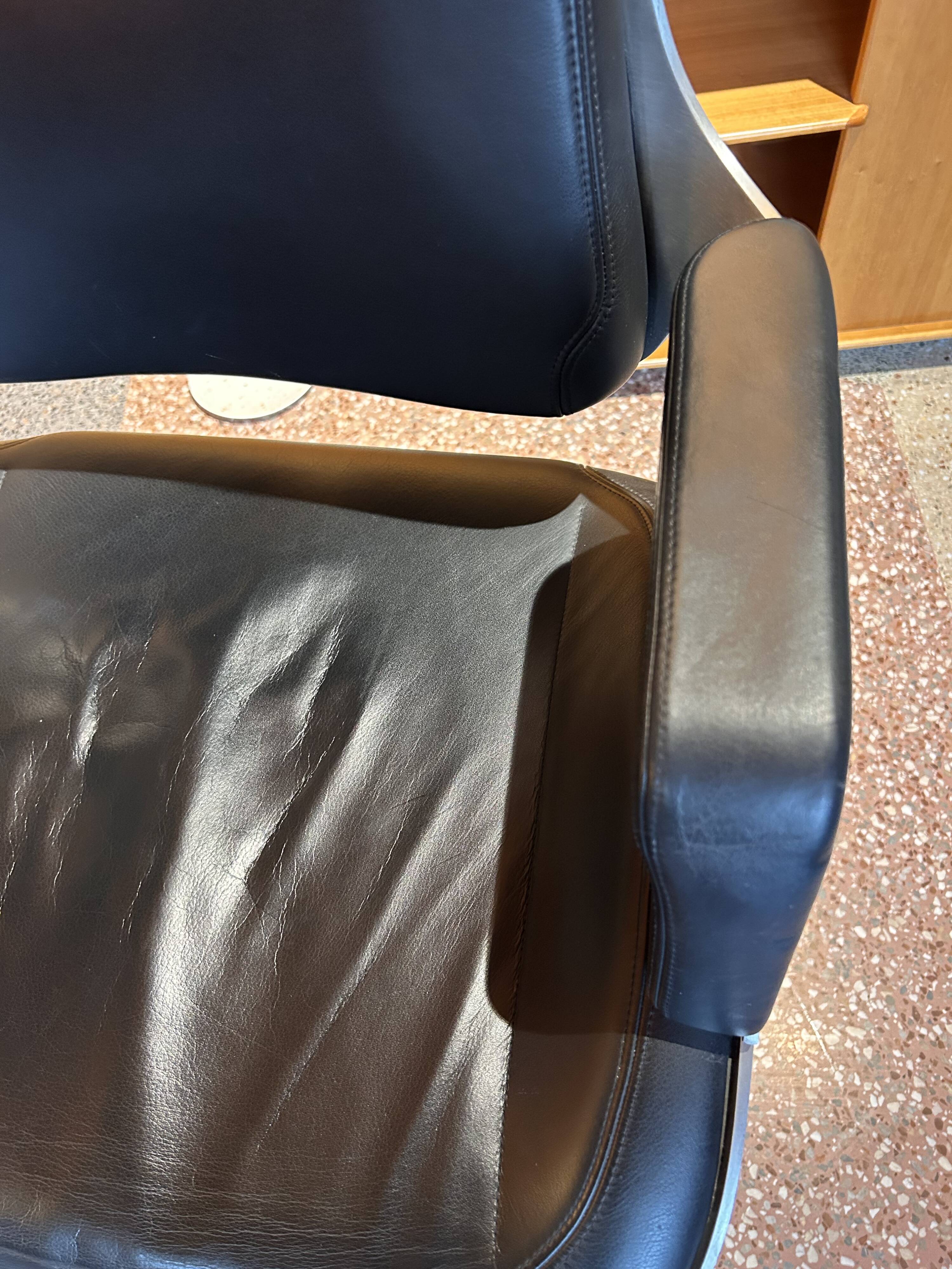 Model 151s Desk Chair By Hadi Tehrani For Intersthul, 2000's