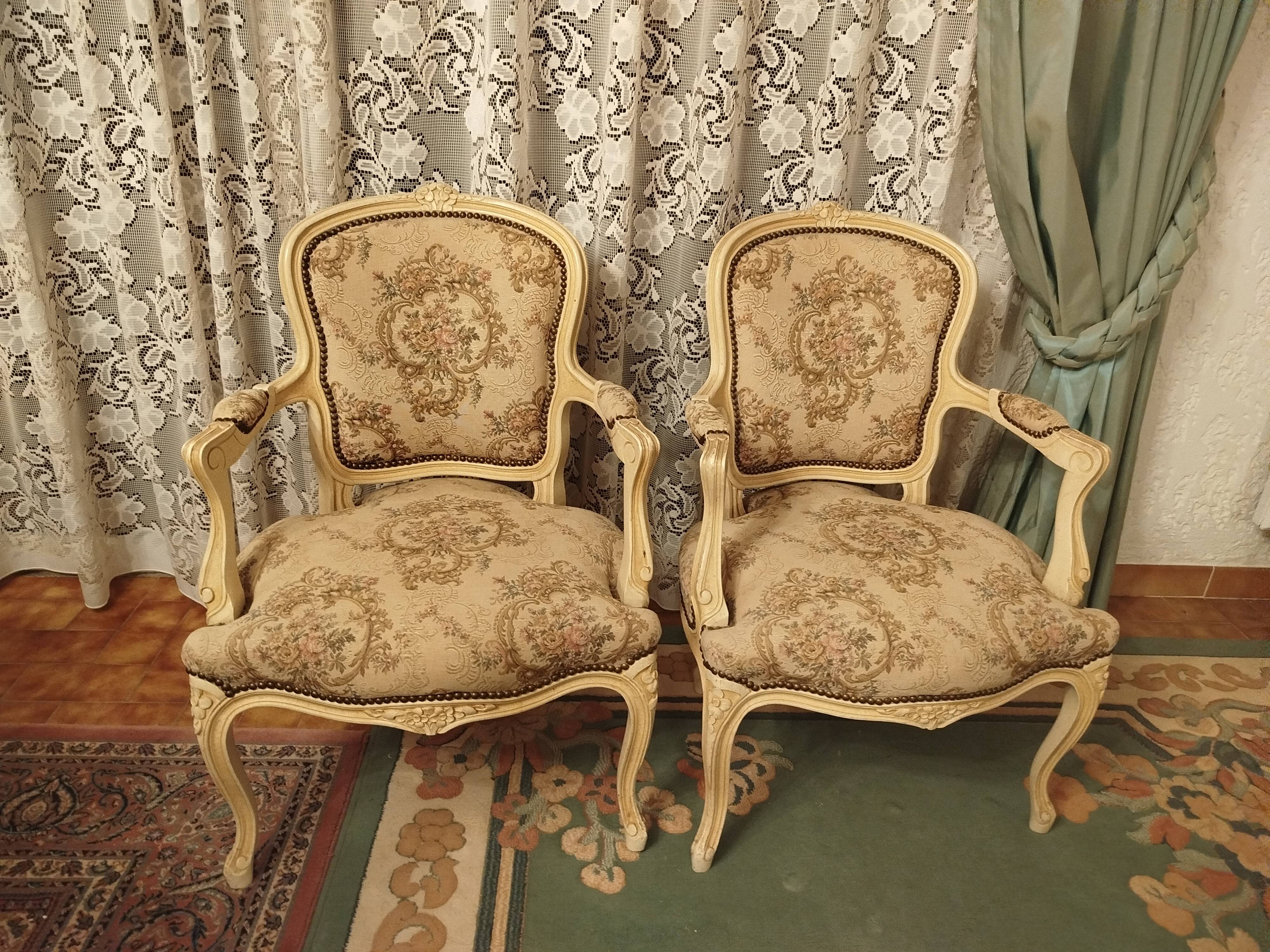 LOUIS XV STYLE CHAIRS WITH ARMRESTS